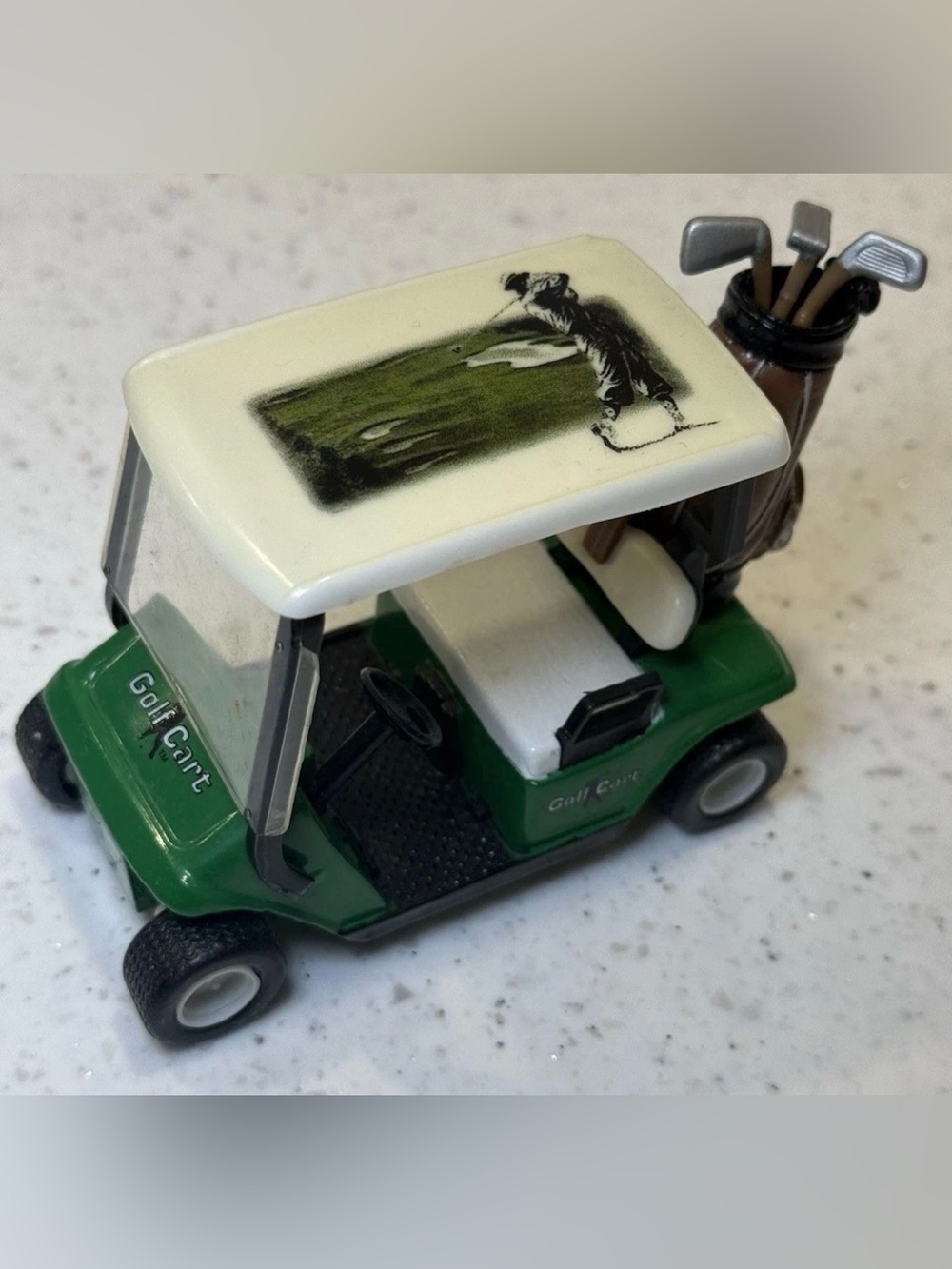 MINI GOLF CART WITH BAG & CLUBS ATTACHED Pull Back And Go
